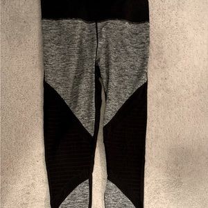 Mono B Leggings